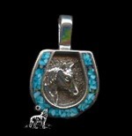 Anhnger Sterlingsilber  Hufeisen mit Pferd Chipinlay Trkis